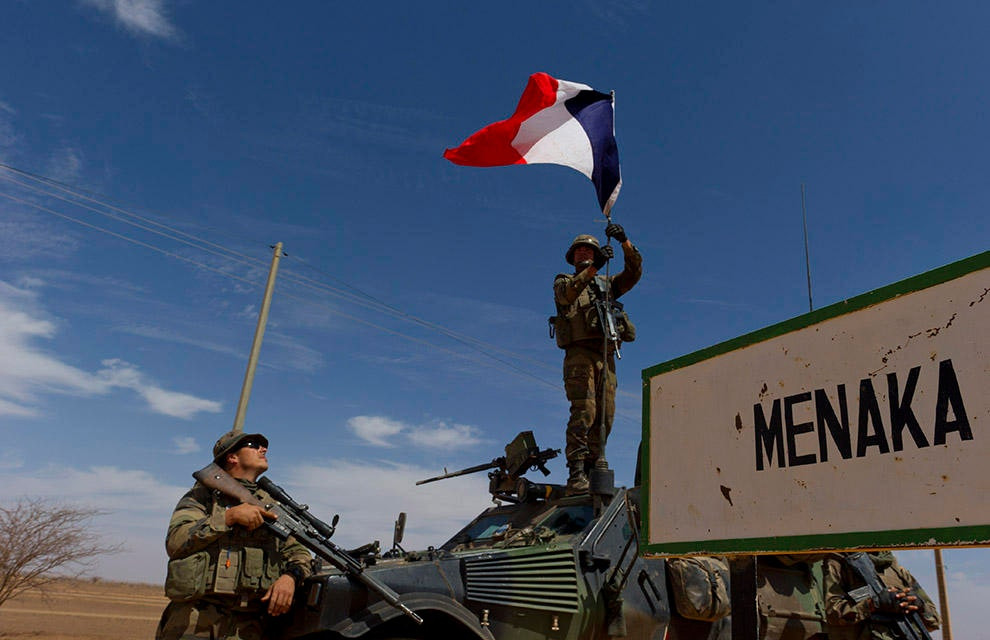 Trong số hai binh lính hy sinh, có một người tên Yvonne Huynh, 33 tuổi, cô là nữ quân nhân đầu tiên được gửi tới khu vực Sahel kể từ khi Pháp triển khai quân tới đây. Nguồn ảnh: TA.