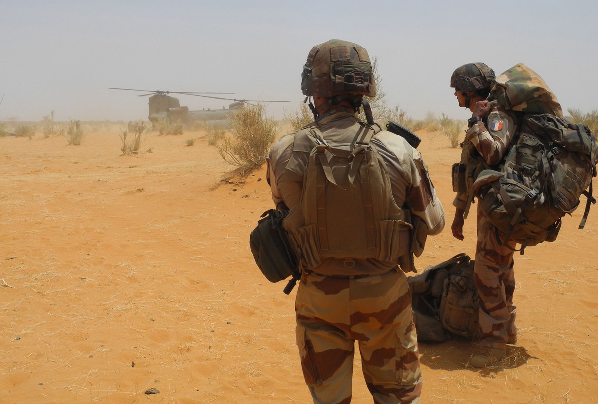 Theo nhiều cố vấn quân sự của Quân đội Pháp, về cơ bản việc xây dựng căn cứ quân sự theo kiểu vuông vắn như người Mỹ hay kiểu thế kỷ 17 như người Pháp không quá quan trọng. Nguồn ảnh: TA.