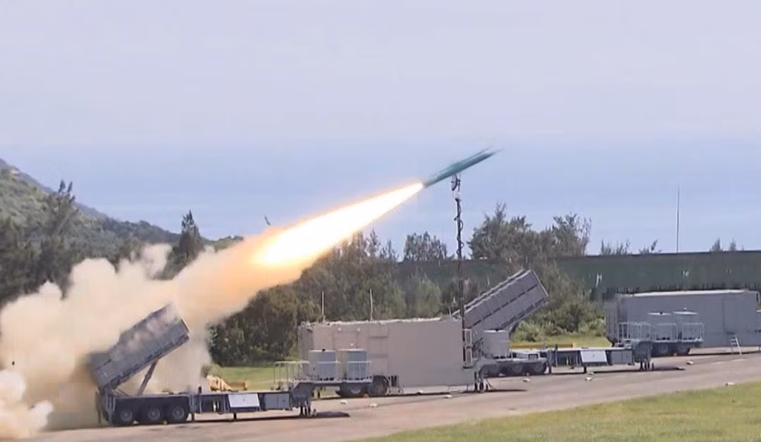 Với tầm bắn khoảng hơn 600km, loại tên lửa hành trình này có thể tạo ra mối đe dọa lớn đối với các hạm đội nếu muốn đổ bộ đánh chiếm hòn đảo này.