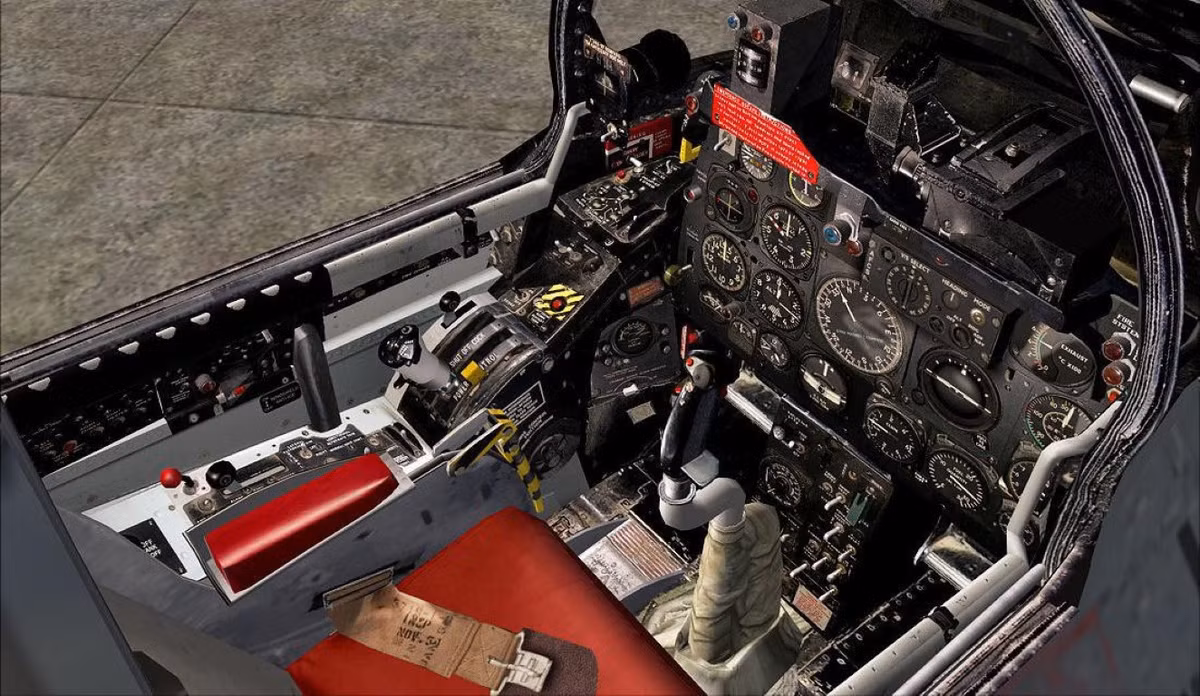 Máy bay chiến đấu F-86 Sabre được trang bị một động cơ phản lực có lực đẩy lên tới 24.kN giúp máy bay có thể đạt vận tốc 1.106km/h, tầm bay lên tới 2.454km, tốc độ leo cao 45,7m/s, và trần bay 15.100m.