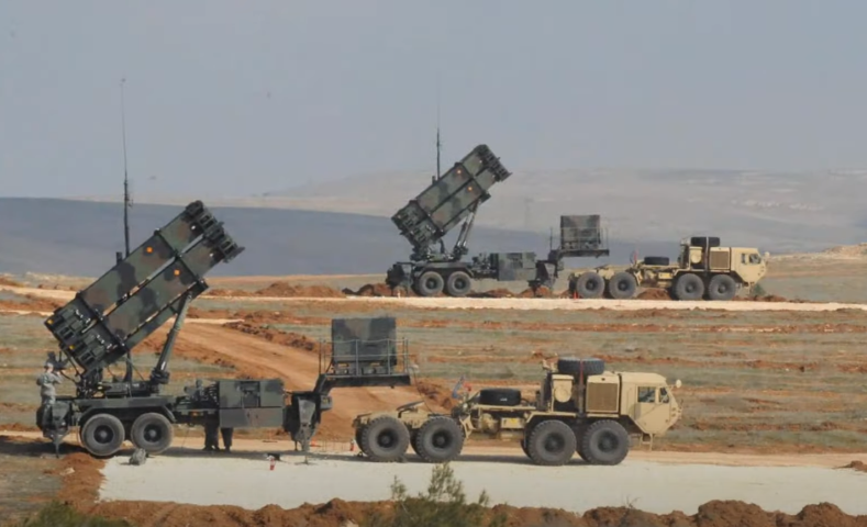 Đây là bước đi đầu tiên trong việc áp đặt các biện pháp trừng phạt lên Riyadh theo Đạo luật CAATSA, nguy cơ lớn nhất đối với Saudi Arabia chính là Mỹ ngừng cung cấp phụ tùng bảo dưỡng, khiến phi đội F-15 với số lượng cực lớn phải "nằm đất".