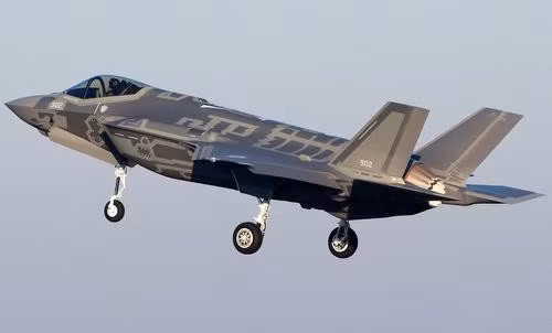 F-35I Adir của không quân Israel chính là phiên bản sửa đổi hệ thống điện tử dựa trên F-35A của Mỹ.