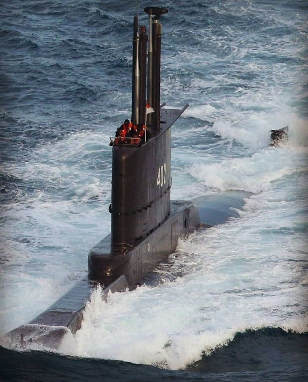 Tàu được trang bị 4 động cơ điện - diesel cùng với 1 trục dẫn động, cung cấp công suất đầu ra 4600 mã lực. Về lý thuyết, tàu ngầm này có thể lặn được ở độ sâu tối đa 250 mét.