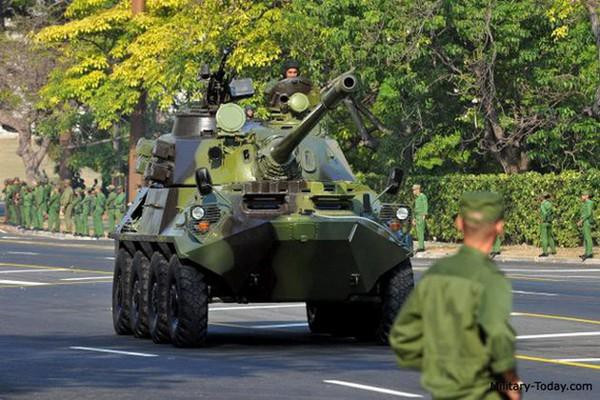 Ngoài việc nâng cấp BTR-60, còn có một phương án khác mà Việt Nam có thể học tập đó là hoán cải chiếc APC này trở thành xe tăng bánh lốp như Quân đội Cuba đã thực hiện.