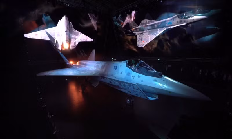 Và tất nhiên là nếu Su-75 có sức mạnh đúng như những gì từng được quảng cáo, và có mức giá chỉ dưới 50 triệu USD cho một chiếc, thì đây sẽ là tiêm kích thế hệ 5 rẻ nhất trên thị trường xuất khẩu, ít nhất là trong hàng chục năm nữa. Nguồn ảnh: Avia.