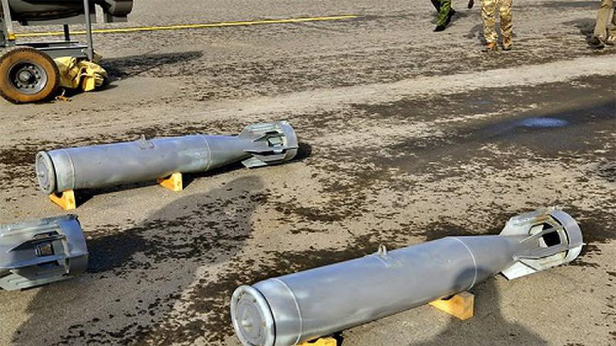 Bom săn ngầm PLAB-250-120 được coi là một trong những loại vũ khí săn ngầm hiệu quả số một được Liên Xô phát minh cho lực lượng không quân hải quân.