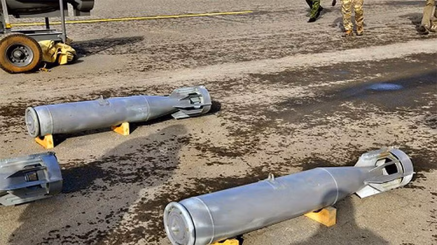 Bom săn ngầm PLAB-250-120 được coi là một trong những loại vũ khí săn ngầm hiệu quả số một được Liên Xô phát minh cho lực lượng không quân hải quân.