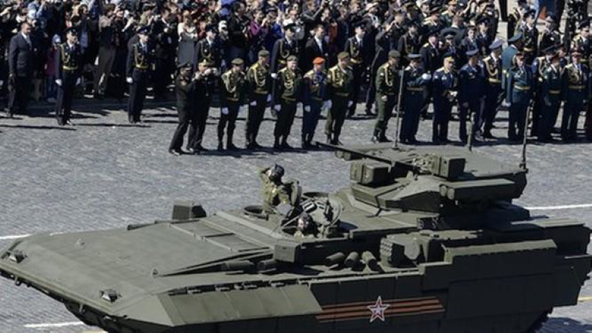 Trước những thông tin nghi ngờ về xe chiến đấu bộ binh T-15, các chuyên gia tin rằng xe tăng T-14 cũng có thể không được thử nghiệm ở Syria, mặc dù không có tuyên bố chính thức nào từ Bộ Quốc phòng Nga về loại MBT nặng nhất của mình.