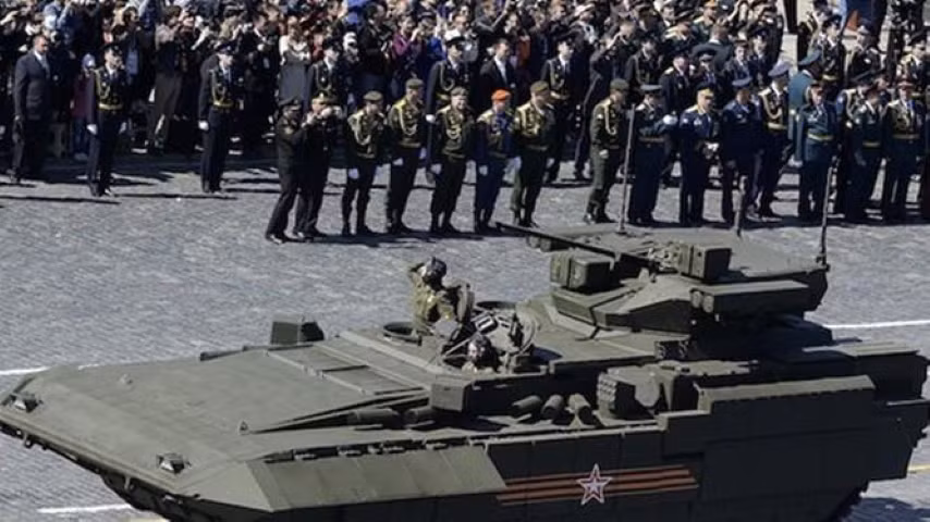 Trước những thông tin nghi ngờ về xe chiến đấu bộ binh T-15, các chuyên gia tin rằng xe tăng T-14 cũng có thể không được thử nghiệm ở Syria, mặc dù không có tuyên bố chính thức nào từ Bộ Quốc phòng Nga về loại MBT nặng nhất của mình.