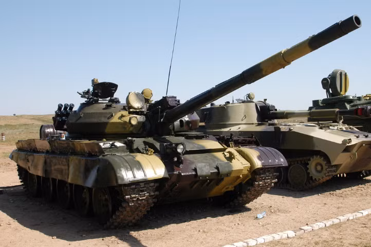 Kế hoạch của Nga được coi là rất có tầm nhìn, thực tế đã đi vào ngõ cụt. Hồi đầu tháng 9 vừa rồi, Moscow đã lên kế hoạch để... nâng cấp xe tăng T-62 nhằm tiếp tục sử dụng, do không thể thay thay thế được số lượng quá lớn của chúng, như dự kiến ban đầu.