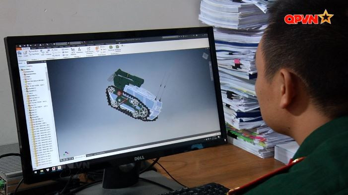 Phần tay máy cũng là bộ phận quan trọng nhất trên robot trinh sát RBH-18 nói riêng và mọi loại robot trinh sát, hóa học khác trên thế giới nói chung.