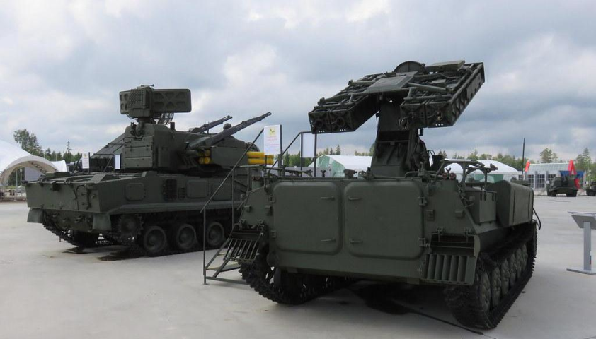 Nhưng điều gì phải đến cũng đã đến, thời của xe tăng hạng nặng đã hết, thay vào đó là xe tăng hạng trung lên ngôi như T-54, T-62.