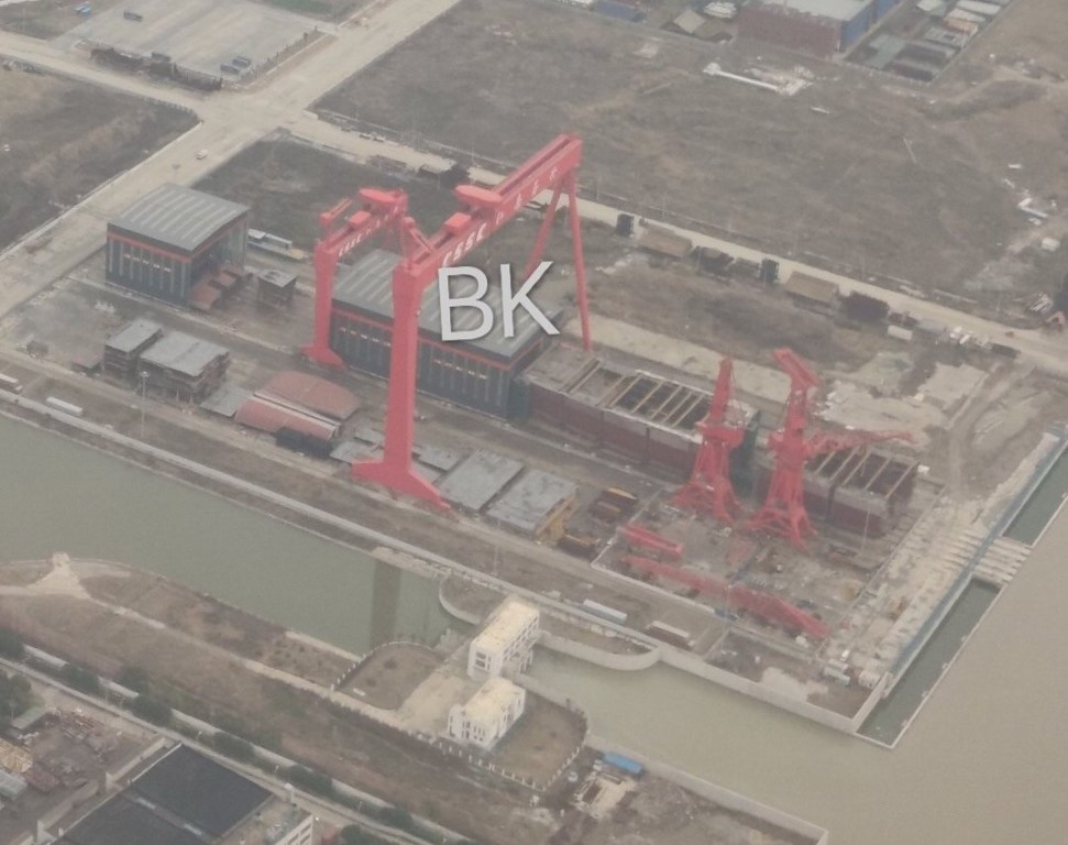 Đây cũng là lý do, nhiều người cho rằng những hình ảnh vừa được đăng tải trên mạng xã hội của Trung Quốc cách đây ít ngày, là chủ ý của quân đội nước này chứ hoàn toàn không phải vô tình.