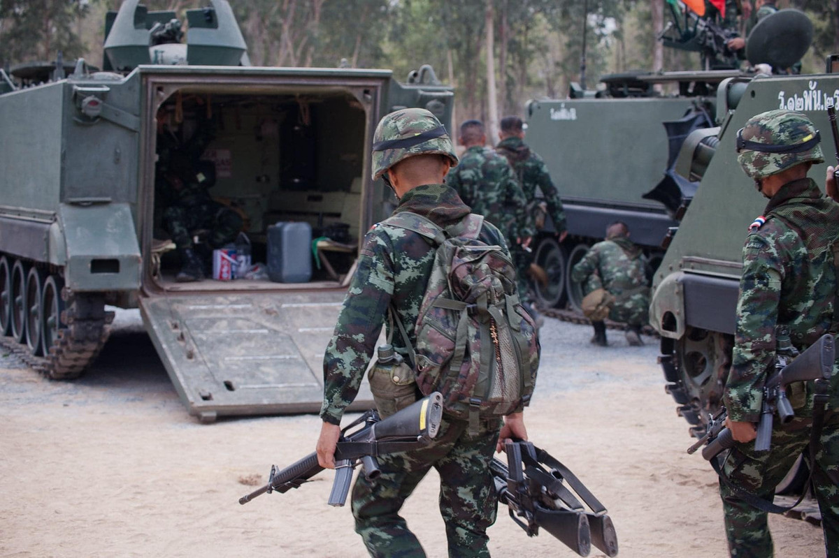 Các lực lượng khác của quân đội nước này bao gồm hải quân và không quân dường như đã chiếm được ưu tiên nâng cấp nhiều hơn.