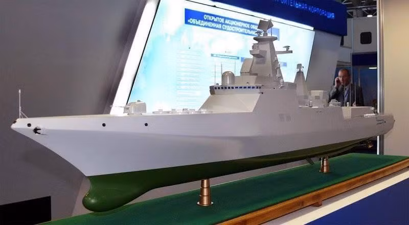 Tàu có chiều dài 135 m; chiều rộng 16,4 m, mớn nước 4,5 m, lượng giãn nước đầy tải 4.500 tấn, thủy thủ đoàn 180 - 210 người.