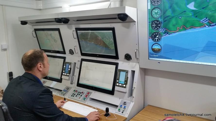 Máy bay không người lái Orion dường như cất cánh từ căn cứ không quân T-4 tại tỉnh Homs ở Syria, lắp một số vũ khí trên giá treo dưới cánh và có thể tham các chiến dịch không kích ở khu vực phía đông nước này.