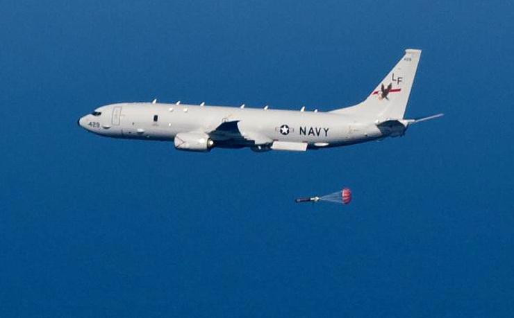 Hiện tại, phi đội của hải quân Mỹ vẫn chưa phát triển các chiến thuật để sử dụng máy bay P-8 như một máy bay ném bom. Khi tích hợp những loại vũ khí mới, hải quân Mỹ có thể nâng cấp P-8 thành máy bay ưu việt hơn so với nguyên mẫu hiệu tại.