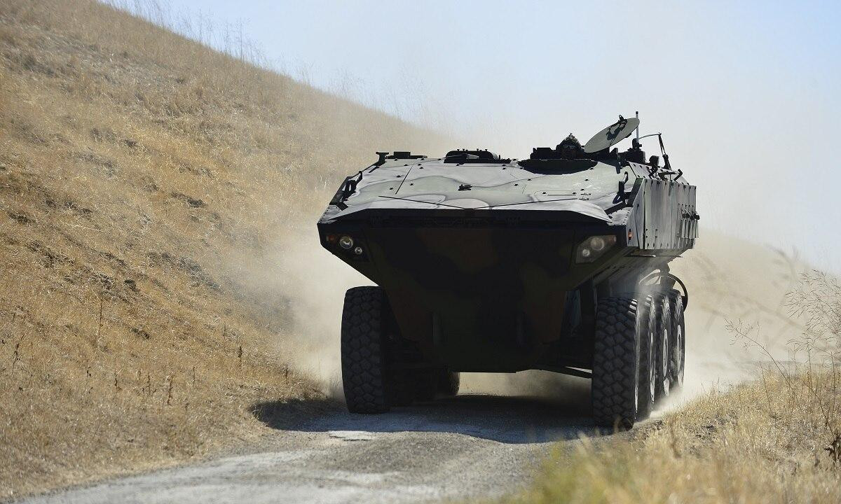 Thủy quân lục chiến Mỹ biên chế những chiếc ACV đầu tiên hồi tháng 11/2020, phê duyệt sản xuất hết công suất ACV sau đó một tháng với số lượng xe thành phẩm tăng dần trong vài năm tới.