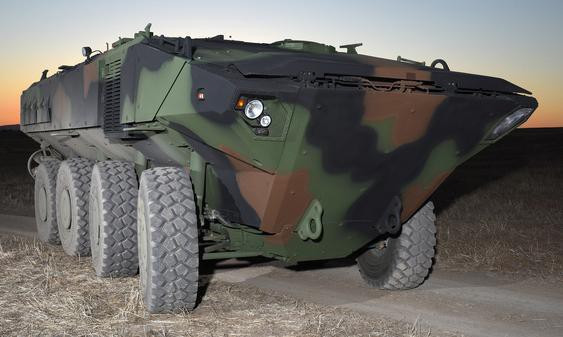 Giới chức Mỹ đã quyết định cho sản xuất thiết giáp chở quân lội nước ACV với nhiều tính năng ưu việt để trang bị cho lực lượng quân lục chiến nước này. Dự tính dòng xe này sẽ được bị vào năm 2021. Tuy nhiên những báo cáo mới đây cho thấy sự đáng thất vọng của loại xe này.