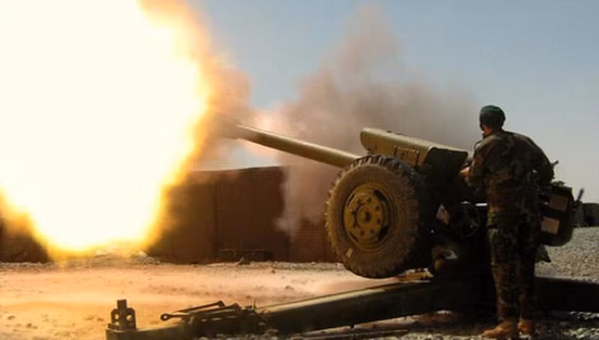 Pháo có thể đạt tầm bắn hiệu quả 15,4km hoặc 21,9km với đạn tăng tầm, tốc độ bắn cao nhất 10-12 phát/phút hoặc trung bình 5-6 phát/phút.