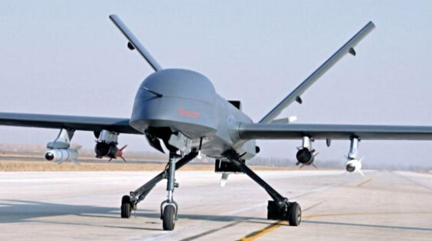 Một số nguồn tin còn cho biết, lãnh đạo cơ quan đối ngoại Fahim Dashti và tướng Sahib Abdul Wadood Zhor của lực lượng FANR, thiệt mạng do chiếc ô tô đang chở hai ông này trúng đòn không kích từ UAV CH-4 của Pakistan.