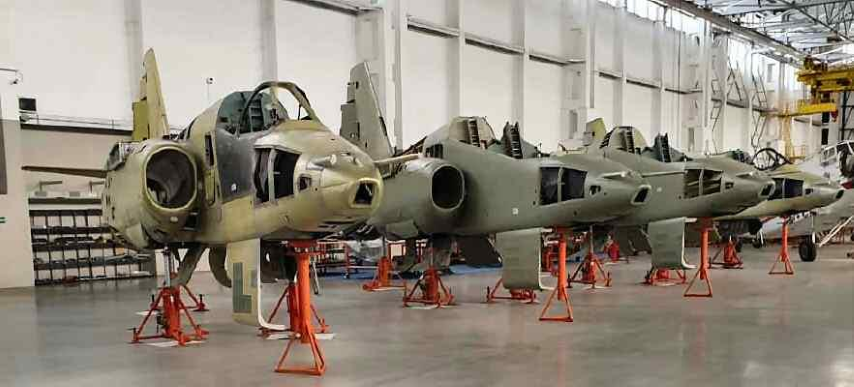 Cần lưu ý, Gruzia có khả năng thực hiện việc đại tu, sửa chữa lớn Su-25 tại Nhà máy Hàng không Tbilisi (TAM), nơi có thời điểm sản xuất tới 900 chiếc cường kích loại này thuộc các phiên bản khác nhau, mặc dù nhiều người hoài nghi năng lực vào thời điểm hiện tại.