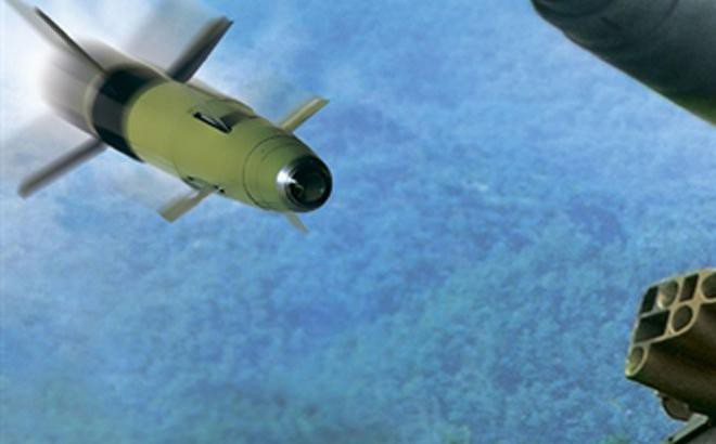 Điều này gây nguy hiểm cho chính nhóm trinh sát dẫn đường cho đạn pháo.