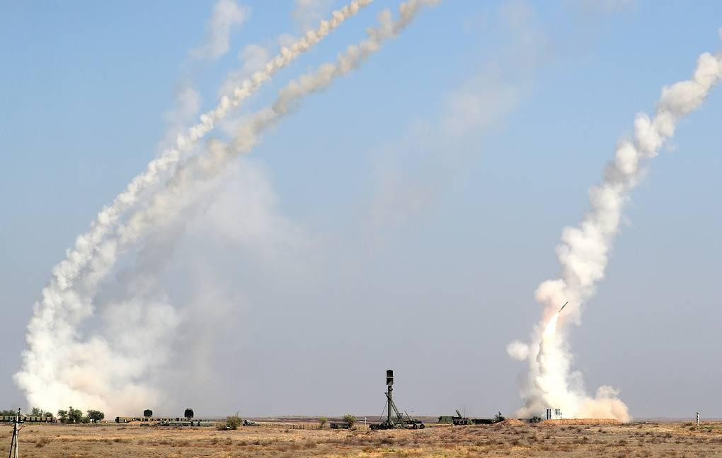 "Họ sẽ trang bị những quả bom này cho máy bay chiến đấu? Khi đó mọi thứ trở nên cực kỳ đơn giản: chúng ta chỉ cần tiêu diệt những chiếc F-35 này, vậy thôi".