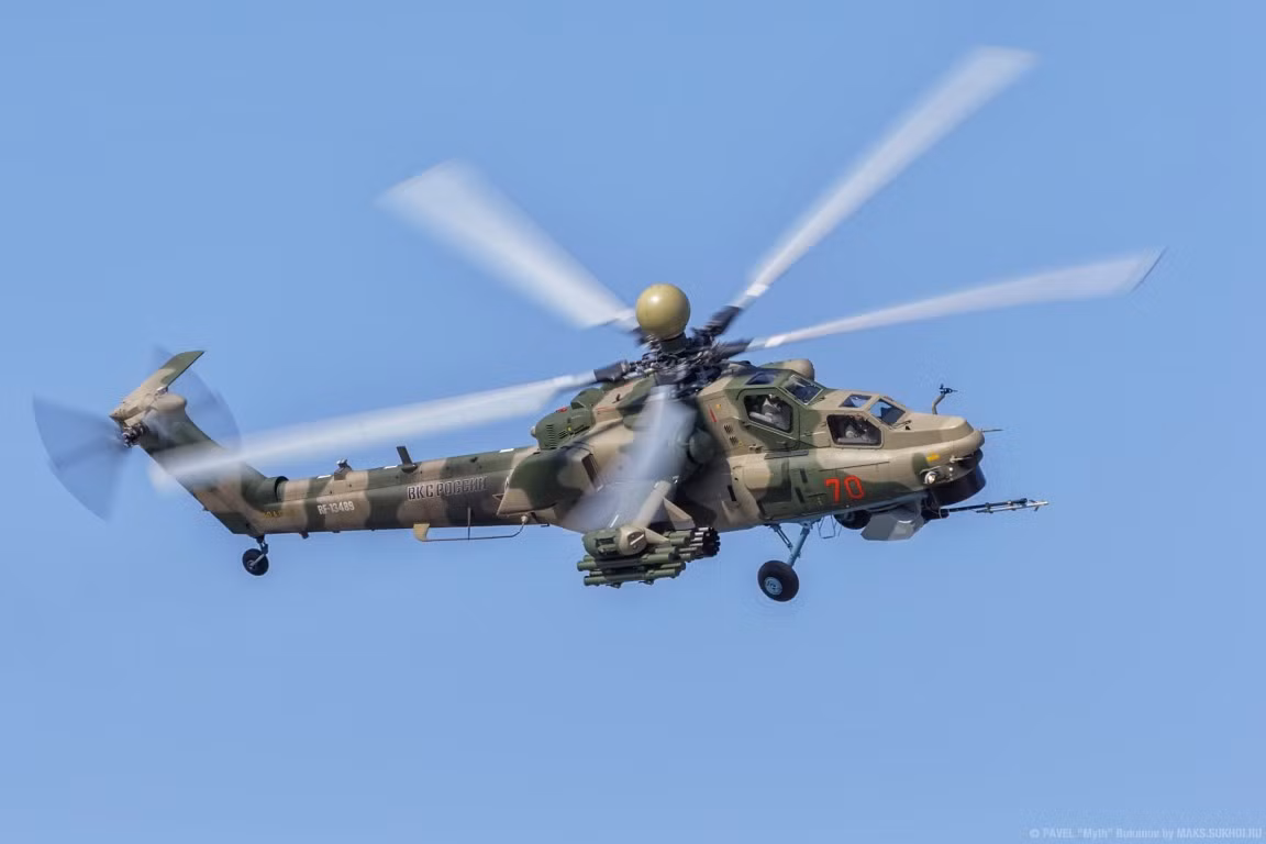 Theo chuyên gia Canada, ưu điểm chính của trực thăng Mi-28NM đó là nó có thể thực hiện nhiệm vụ bay trong mọi điều kiện thời tiết, bất kể ngày đêm với bất kể đối thủ nào.