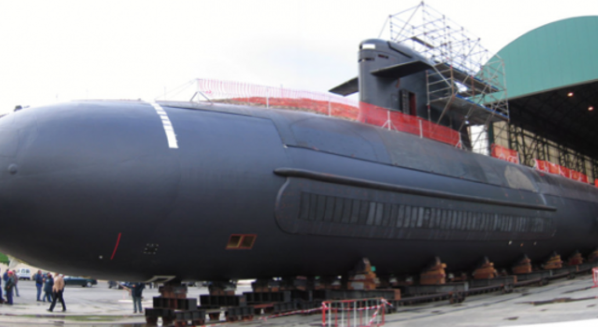 Ngoài ra, Tây Ban Nha cũng cho biết nước này sẵn sàng xuất khẩu tàu ngầm S-80 ra nước ngoài. Tuy nhiên với thời gian thi công lâu kỷ lục như vậy, sẽ rất khó để loại tàu ngầm này cạnh tranh được trên thị trường quốc tế.