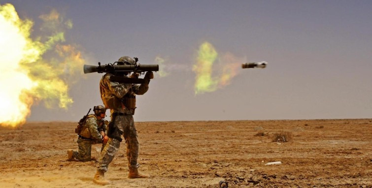 Để kiểm tra sức mạnh của loại đạn đặc biệt HEDP 502 Impact, đối tượng được mang ra thử nghiệm là một chiếc xe chiến đấu bộ binh BMP-1 do Liên Xô sản xuất.