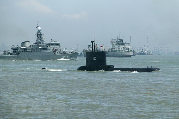 Độ sâu an toàn tối đa cho phép theo như công bố của nhà sản xuất, vào khoảng 350 mét. Như vậy, tàu Nanggala 402 đã chìm xuống độ sâu gần gấp ba lần so với thiết kế ban đầu.