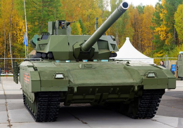 Phía Nga khẳng định, xe tăng T-84BM của Ukraine chỉ là dòng xe tăng được nâng cấp từ chuẩn cũ, khó có thể đặt "chung mâm" với xe tăng thế hệ mới T-14 Armata do nước này sản xuất. Nguồn ảnh: QQ.