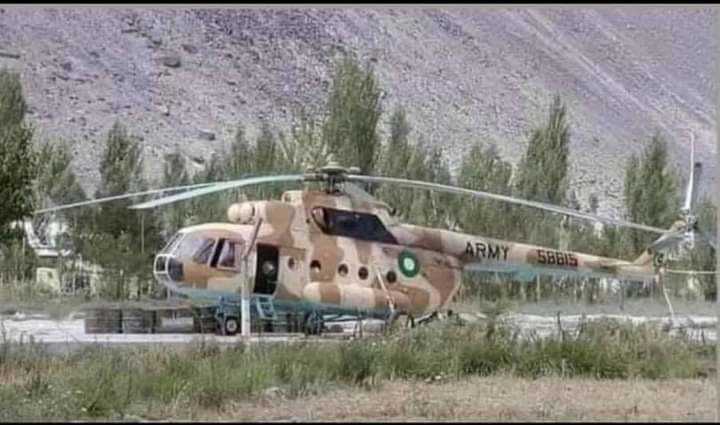 Cụ thể, truyền thông quốc tế cho biết, một nhóm máy bay chiến đấu được cho là thuộc về không quân Nga, đã thực hiện hành trình bay gần biên giới giữa Afghanistan và Tajikistan.