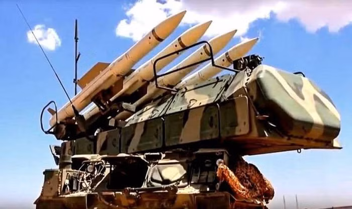 Người ta tin rằng Tel Aviv đã cử trung đoàn tiêm kích của mình tới các căn cứ không quân ở Iraq và Kuwait của Lầu Năm Góc. Rất khó để đánh giá chính xác hơn, vì các phi công IAF bay với bộ phát đáp bị tắt.