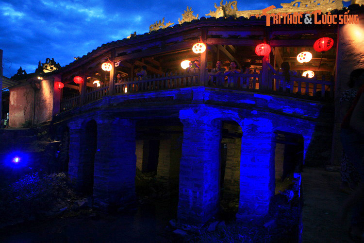 Vẻ huyền ảo của Chùa Cầu - công trình mang tính biểu tượng của Di sản thế giới Đô thị cổ Hội An.