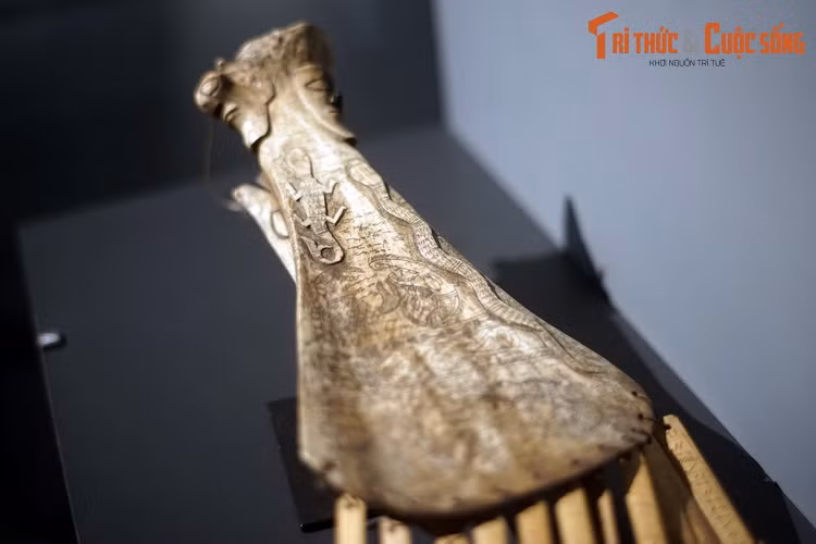 Loại lịch này không được sử dụng để xem thời gian mà được các dukun (thầy tế, pháp sư) sử dụng để xác định những ngày thuận lợi hoặc không thuận lợi nhằm tổ chức các nghi lễ.