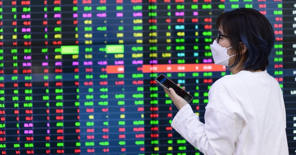  Giám sát tuân thủ đối với hoạt động trong lĩnh vực chứng khoán: Bộ Tài chính ban hành Thông tư 06/2022/TT-BTC ngày 8/2/2022 hướng dẫn công tác giám sát tuân thủ của Ủy ban Chứng khoán Nhà nước (UBCKNN) đối với hoạt động trong lĩnh vực chứng khoán của Sở giao dịch chứng khoán Việt Nam và các công ty con, Tổng công ty lưu ký và bù trừ chứng khoán Việt Nam. 