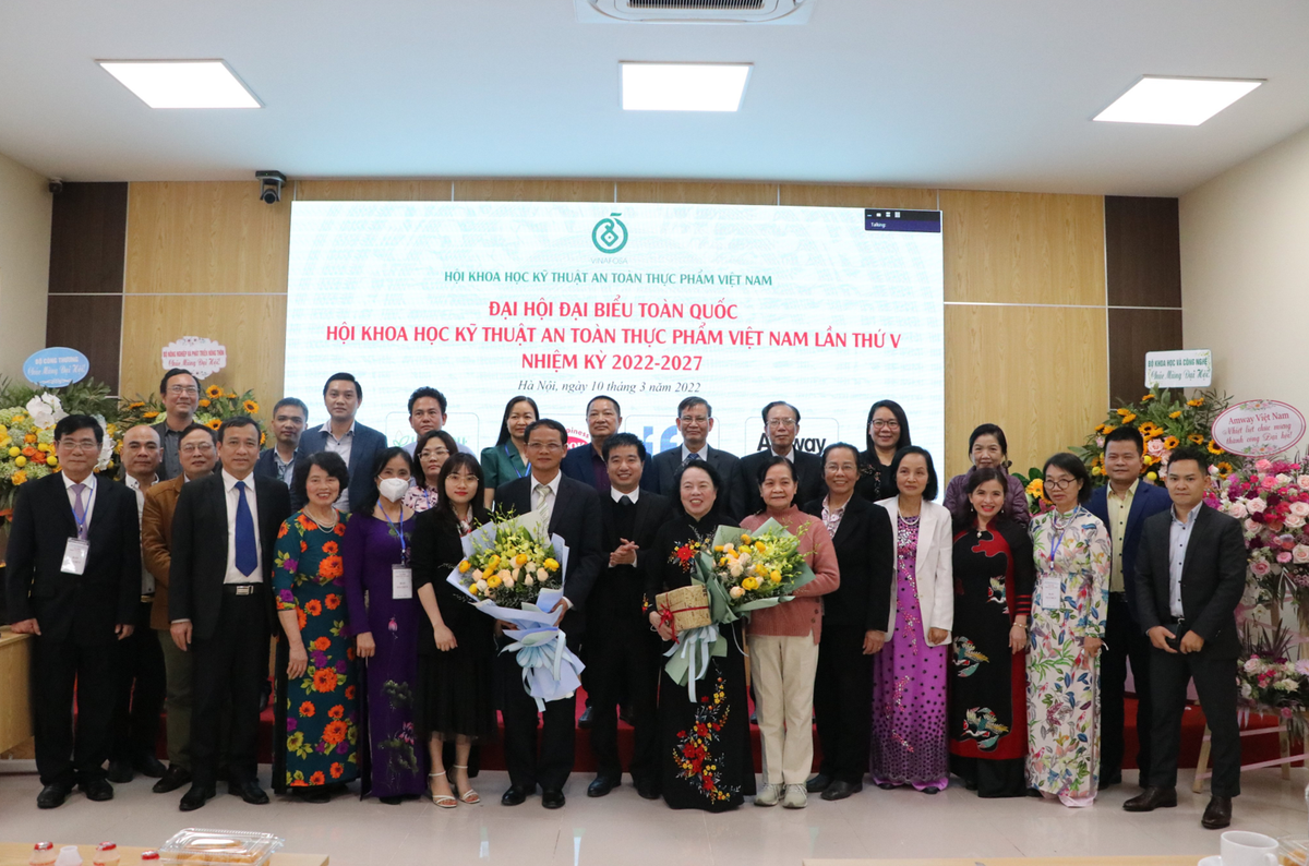 Dai hoi toan quoc Hoi Khoa hoc va Ky thuat ATTP Viet Nam lan thu V