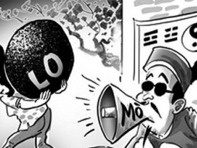  Con nhang, đệ tử sập bẫy thầy phong thuỷ: Thấy thầy phong thủy tên “Nguyễn Thành” mà mình quen qua Zalo, nói đang làm nhóm trưởng cho một sàn đầu tư tài chính uy tín, chị T liền tham gia cùng. Sau lần đầu tham gia, thấy rút được lãi nhiều, chị T đầu tư hơn 200 triệu đồng để “chơi lớn”. Tuy nhiên, gần đây khi đặt lệnh rút tiền lãi không được, chị T gọi cho thầy Thành thì mất liên lạc. Công an Vĩnh Phúc đang xác minh, làm rõ vụ việc.