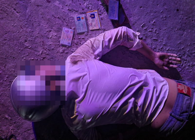  2 thanh niên bị bạn đánh tử vong vì mở nhạc trong lúc nhậu: Liên quan đến vụ ẩu đả trong cuộc nhậu khiến 2 người tử vong tại chỗ, ngày 12/3, cơ quan CSĐT Công an tỉnh Cà Mau bắt tạm giam Thái Trung Lĩnh (SN 2004) và Trương Nhật Linh (SN 2002, cùng ngụ xã Hòa Mỹ, huyện Cái Nước, tỉnh Cà Mau), để điều tra về hành vi “Giết người”.