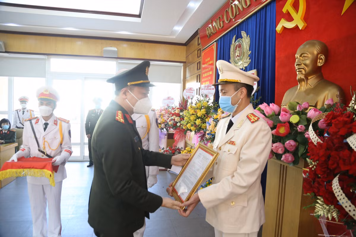 Ngày 28/2, lãnh đạo Cục Tổ chức cán bộ, Bộ Công an đã thông báo các quyết định của Bộ Trưởng Bộ Công an về việc điều động Đại tá Nguyễn Ngọc Lâm, Giám đốc Công an tỉnh Quảng Ninh giữ chức vụ Cục trưởng Cục Cảnh sát điều tra tội phạm về tham nhũng, kinh tế và buôn lậu (C03 - Bộ Công an). 