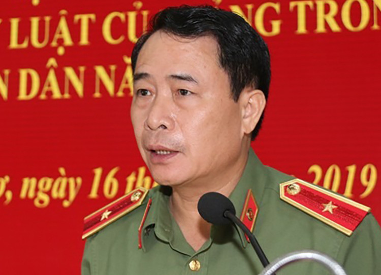 Năm 2019, ông được thăng cấp hàm Thiếu tướng. Tháng 4/2020, ông được bổ nhiệm giữ chức Thứ trưởng Bộ Công an.