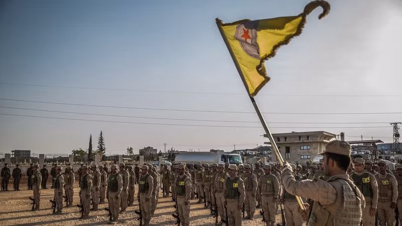 Tong thong Donald Trump tuyen bo soc ve nguoi Kurd