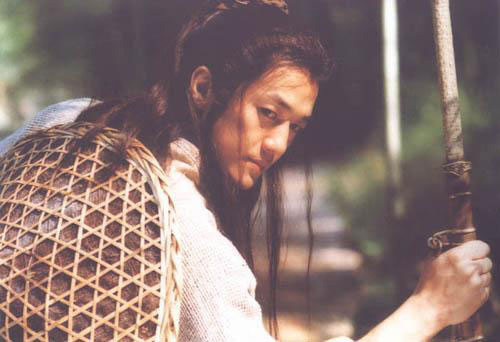 Dau la cao thu vo dich thien ha ve kha nang uong ruou?