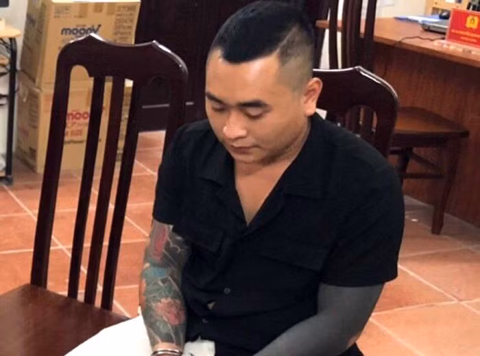 Bat doi tuong dam chet ban vi tranh tra tien nhau o Ha Noi