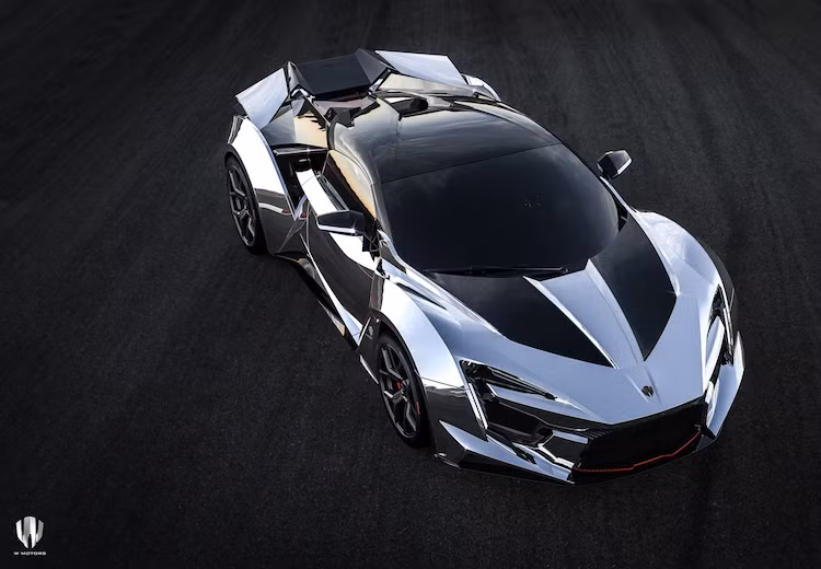 W Motors cho biết hãng sẽ chỉ dự định sản xuất đúng 25 chiếc Fenyr Supersport mỗi năm - con số này dù lớn hơn so với Lykan Hypersport (số lượng sản xuất 7 chiếc) nhưng vẫn khiến nó được liệt vào hàng ngũ những siêu xe hiếm nhất Thế giới.