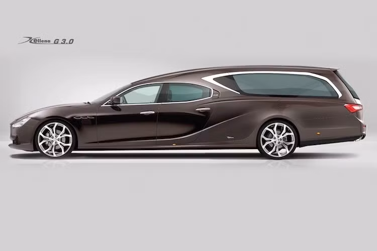 Có tên gọi chính thức là Ellena G 3.0, mẫu xe tang Maserati Ghibli này trên thực tế không phải là chiếc xe sang duy nhất từng được độ lại thành xe chở quan tài. Trước đây, đã từng có những chiếc Maserati Quattroporte hay thậm chí là Rolls-Royce Phantom được "chế" bởi các hãng khác nhau nhằm tiễn đưa người đã khuất tới nơi an nghỉ cuối cùng.
