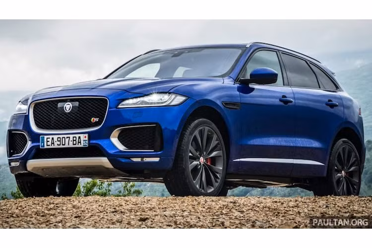 Tại lễ ra mắt mẫu sedan XF thế hệ mới vừa qua, đại diện của Jaguar Land Rover Việt Nam đã hé lộ rằng mẫu SUV đầu tiên của hãng xe sang Anh là Jaguar F-Pace sẽ được chính thức ra mắt thị trường Việt trong tháng 10 tới.