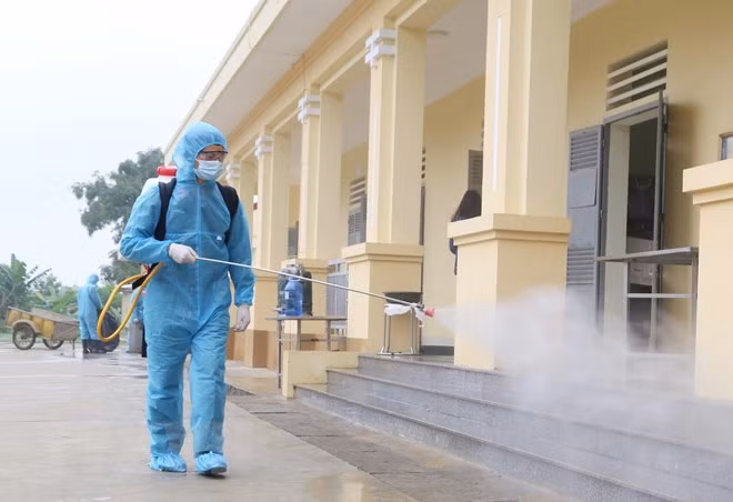 Khan: Tim nguoi den hai quan an o Ha Noi, Quang Binh